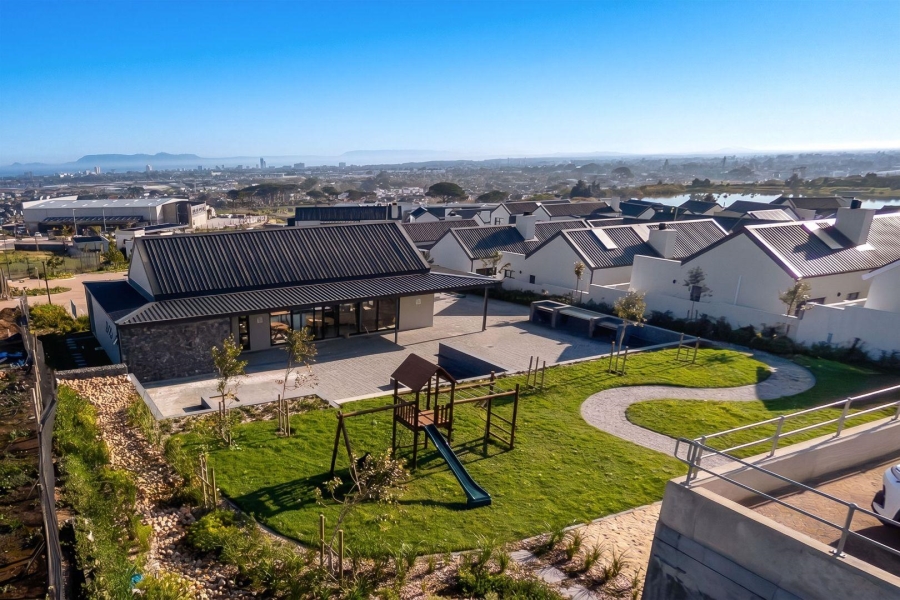 3 Bedroom Property for Sale in Dennegeur Western Cape